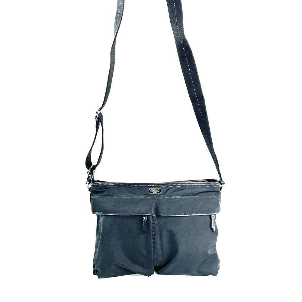 Coach Unisex 70209 Black Nylon Messenger Crossbody Bag Super Rare Singapore